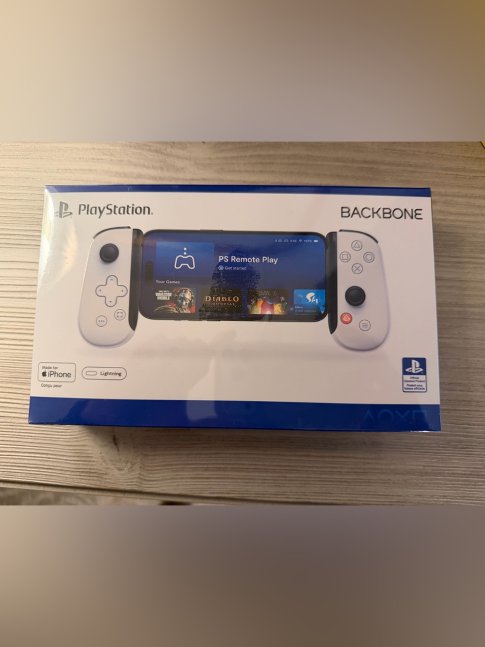 Sony PlayStation Backbone Mobile Controller - White and Blue Packaging